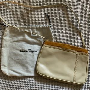 Vintage cream Salvatore Ferragamo bag